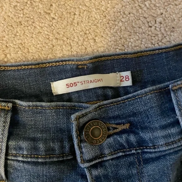 Levi’s 505 straight leg mom jeans - Picture 2 of 6